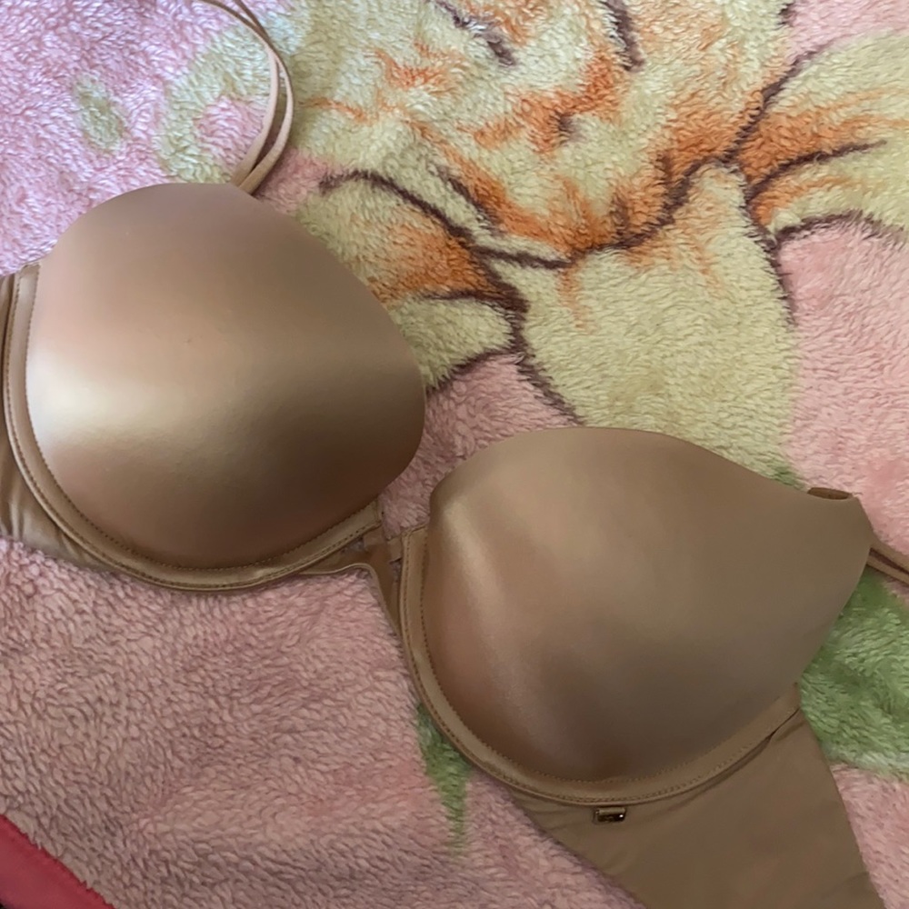 Nude Victoria Secret Push up Bra